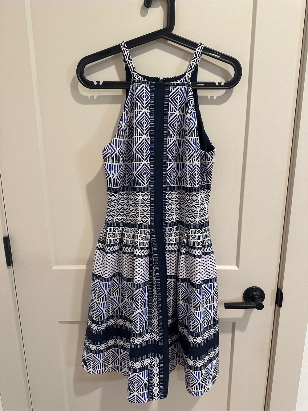 Ladies dress size 6 Vince Camuto
